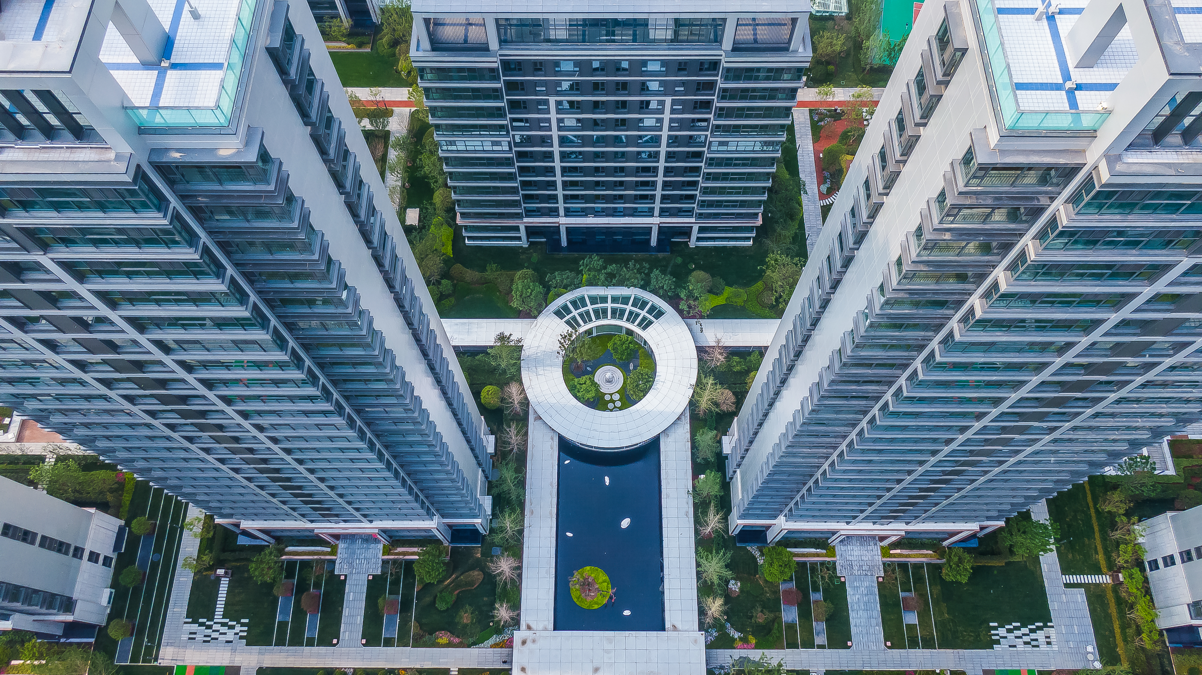 建業(yè)·天筑